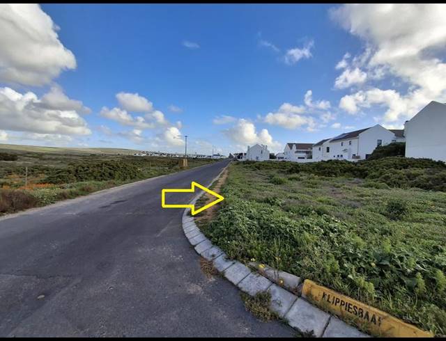 LAND FOR SALE IN GOLDEN MILE